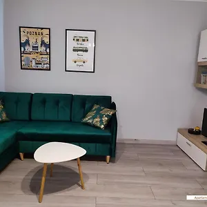 apartament-nadolnik.poznan-hotels.com/