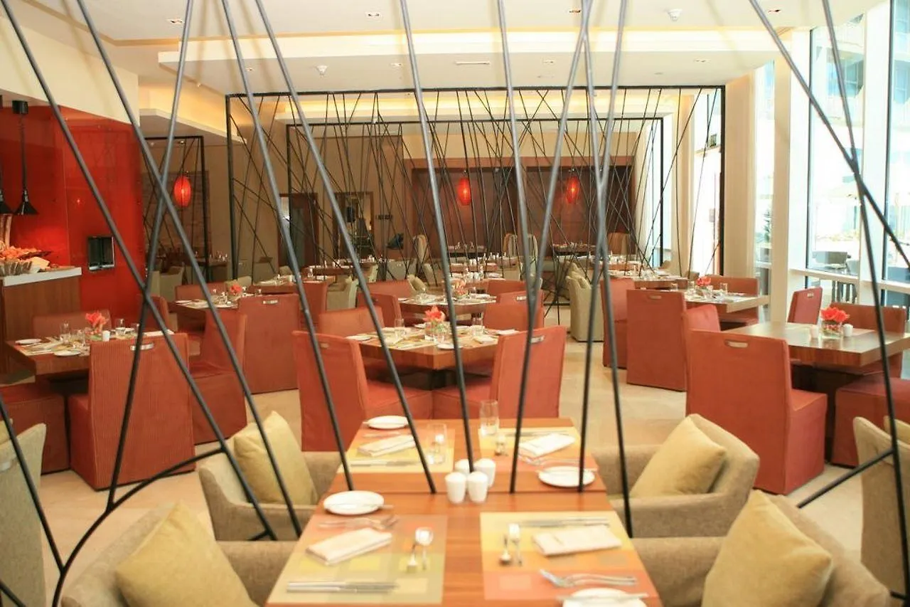 Yas Island Rotana Abu Dhabi Hotell